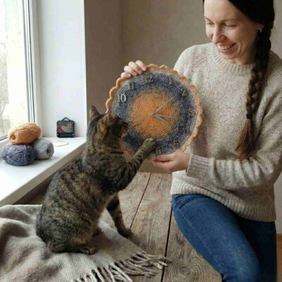 Crochet Clock