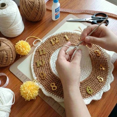 Crochet Clock