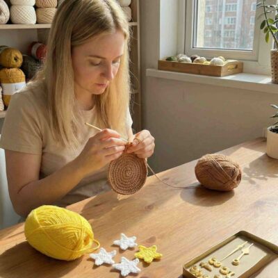Crochet Clock